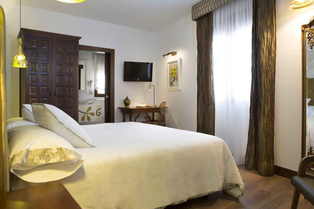 Hotel Hierbaluisa Alarcón Kültér fotó